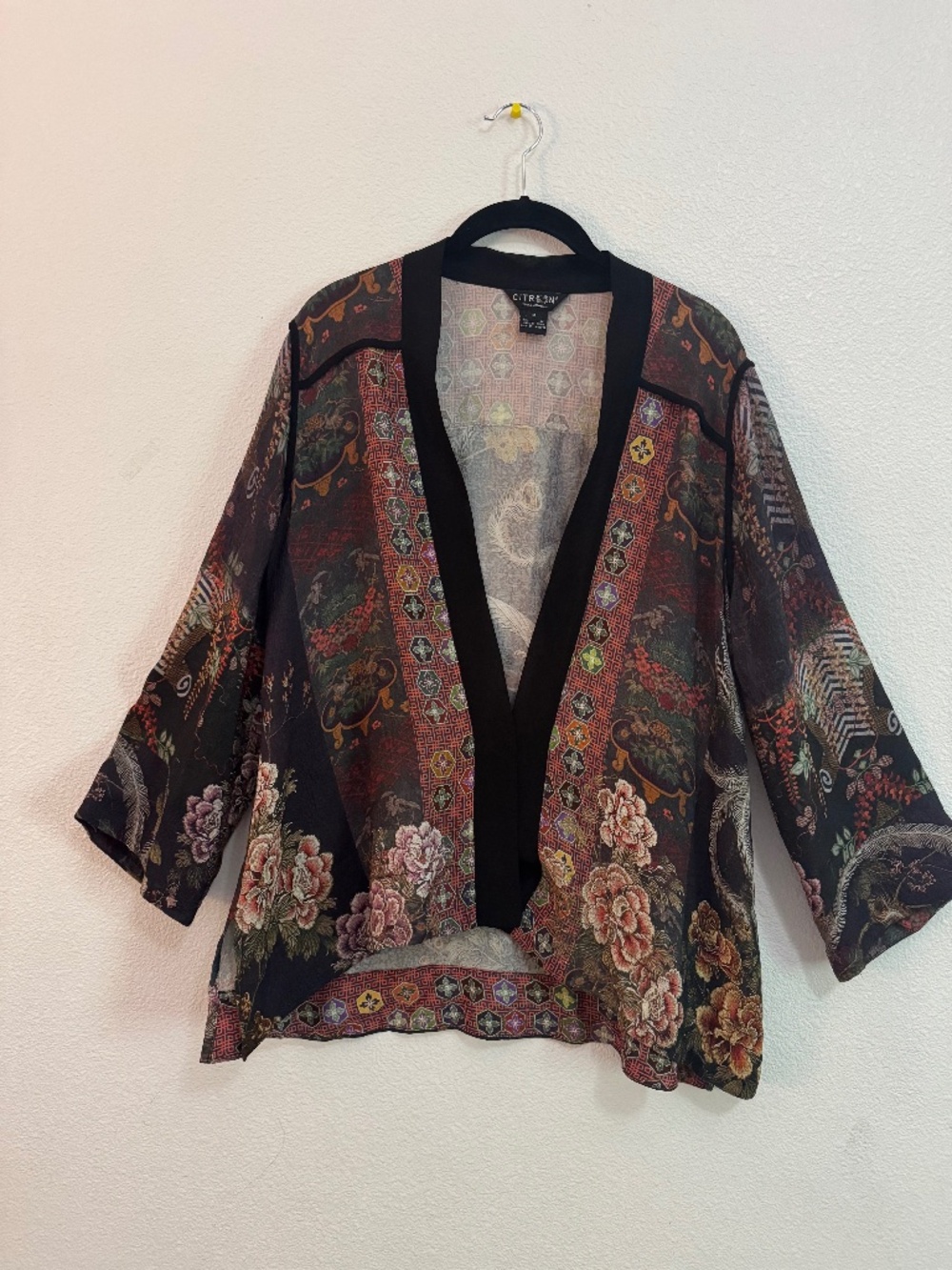Elegant silky Citron jacket